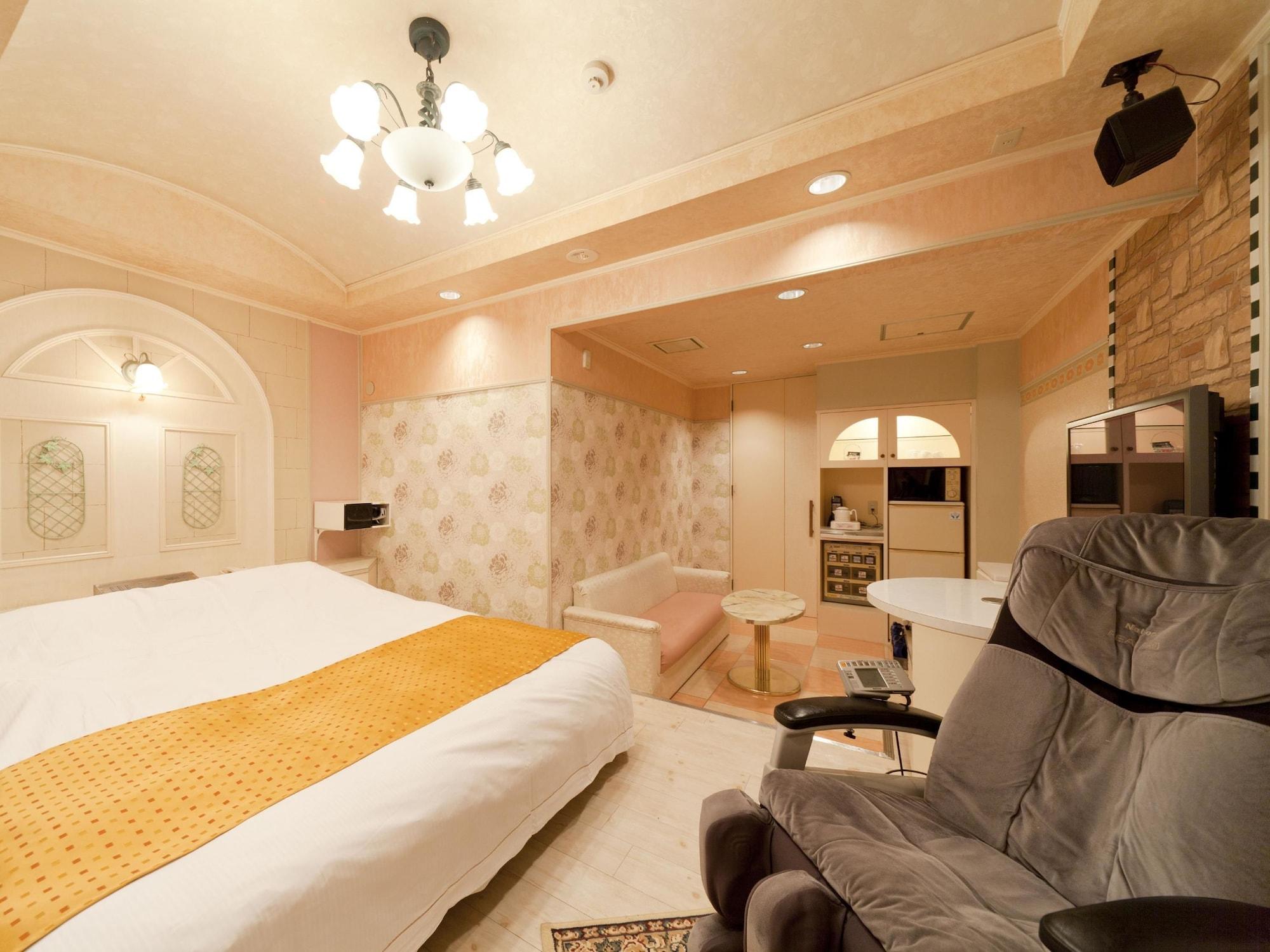 Hotel Fine Garden Matsuzaka II (Adults Only) Мацусака Экстерьер фото